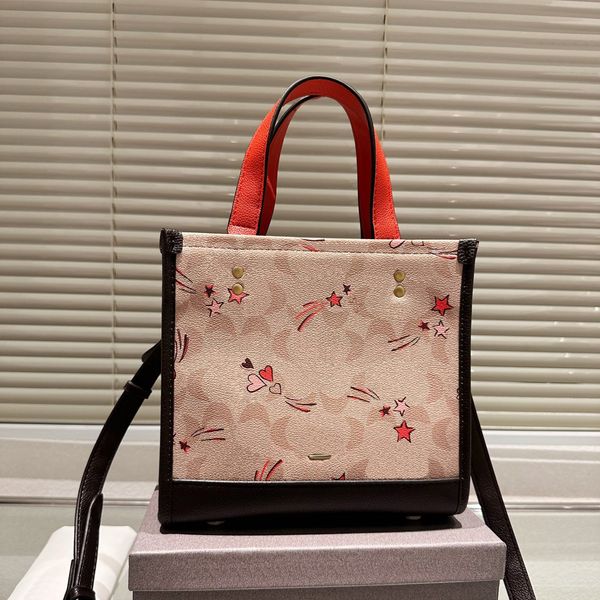 designer cute bag the tote bag leather totes designer handbag women fashion classic large capacity lady solid color handbags 230822bj
designer cute bag the tote bag leather totes designer handbag women fashion classic large capacity lady solid color handbags 230822bj