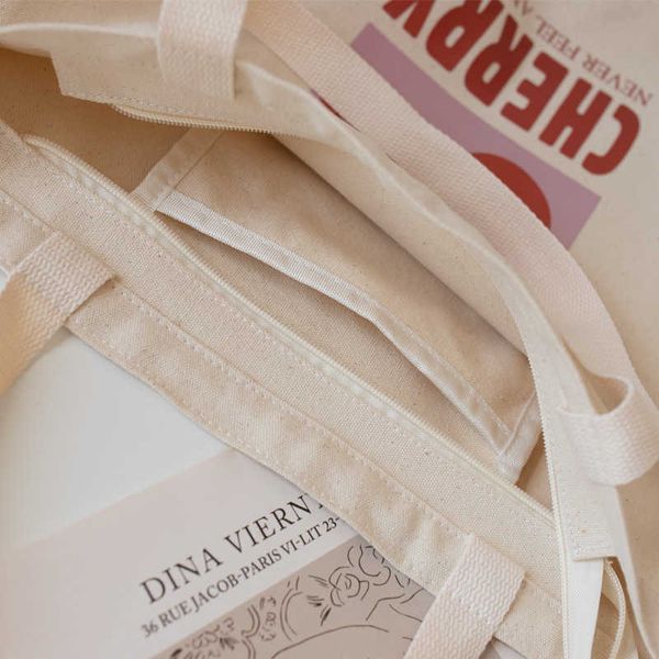 designer bag canvas bag women's shoulder bag literature and art large capacity tote bag small student classroom sail bag
designer bag canvas bag women's shoulder bag literature and art large capacity tote bag small student classroom sail bag