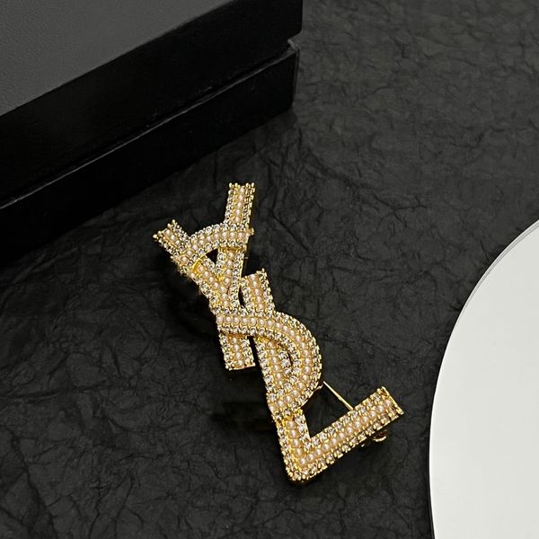 fashion luxury designer men women pins brooches letter ysltiy brooch pin for suit dress party letters y brooches ay4e, Gray
fashion luxury designer men women pins brooches letter ysltiy brooch pin for suit dress party letters y brooches ay4e, Gray