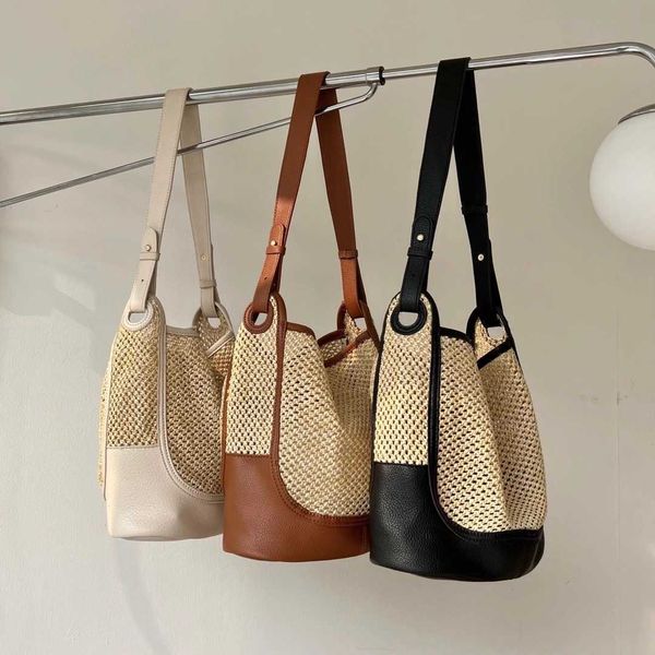 premium large capacity grass knitted underarm shoulder bag bags makeup commuter small beach tote bag
premium large capacity grass knitted underarm shoulder bag bags makeup commuter small beach tote bag
