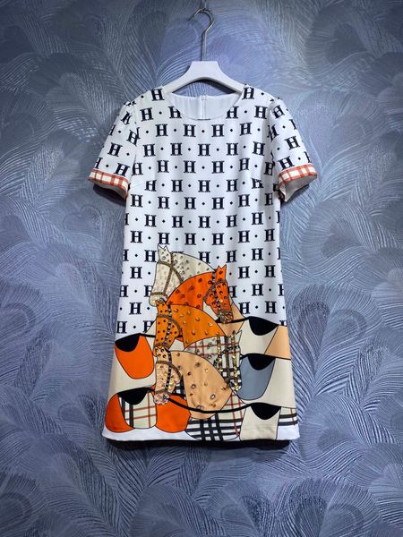 short sleeve dress letter print 2023 spring and autumn loose round neck dress monotone handmade beaded dress s-xl, Black;gray
short sleeve dress letter print 2023 spring and autumn loose round neck dress monotone handmade beaded dress s-xl, Black;gray