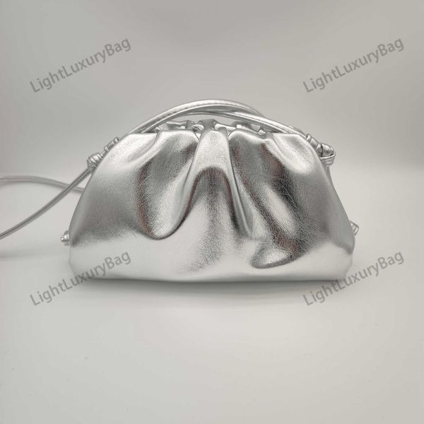 brand mini pouch clutch bag full range of colors designer sheepskin premium leather round bottom teen pouch cloud fashion gril pleated dumpl
brand mini pouch clutch bag full range of colors designer sheepskin premium leather round bottom teen pouch cloud fashion gril pleated dumpl