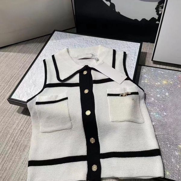 fashion limited edition letter flower brooch designer t-shirt shirt ladies lapel sweet style stylish upper class top, White
fashion limited edition letter flower brooch designer t-shirt shirt ladies lapel sweet style stylish upper class top, White