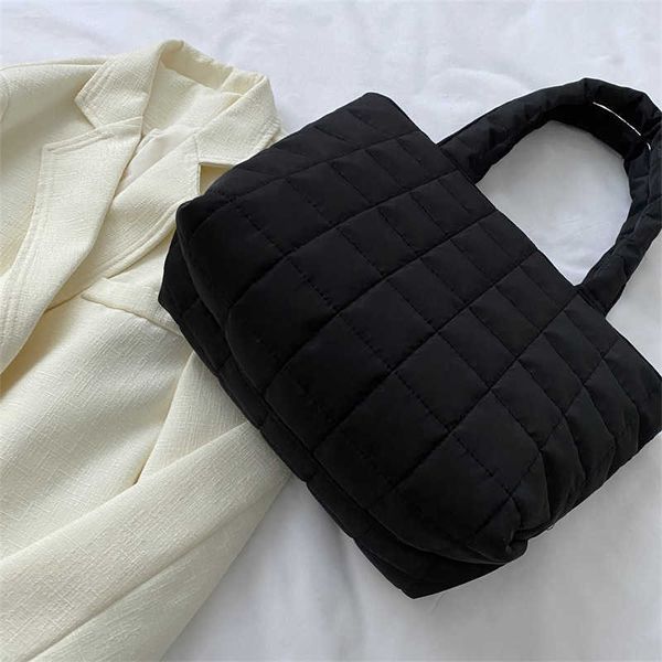 designer bag large capacity bag women's bag new solid color simple and versatile small group shoulder bag advanced sensible duty tote b
designer bag large capacity bag women's bag new solid color simple and versatile small group shoulder bag advanced sensible duty tote b