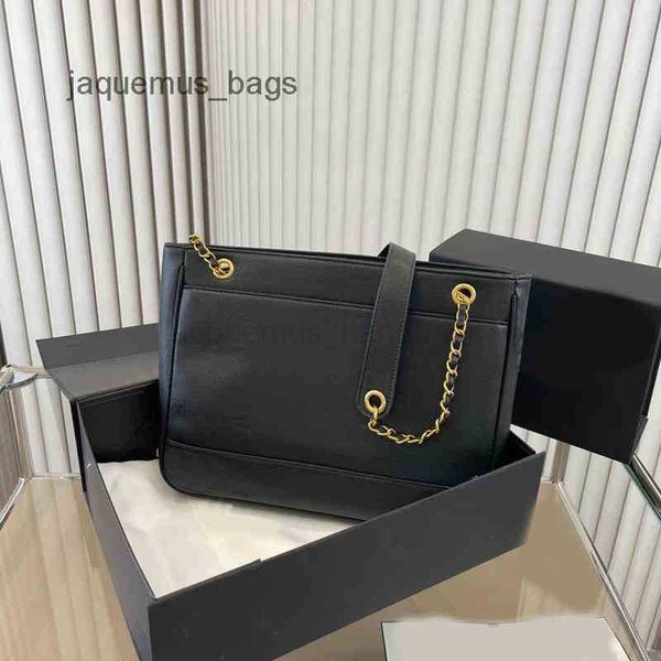 chaanel ccity handbagstote luxury totes bags women handbags designer high capacity chain purse shoulder large classic mummy handbag 01090902
chaanel ccity handbagstote luxury totes bags women handbags designer high capacity chain purse shoulder large classic mummy handbag 01090902