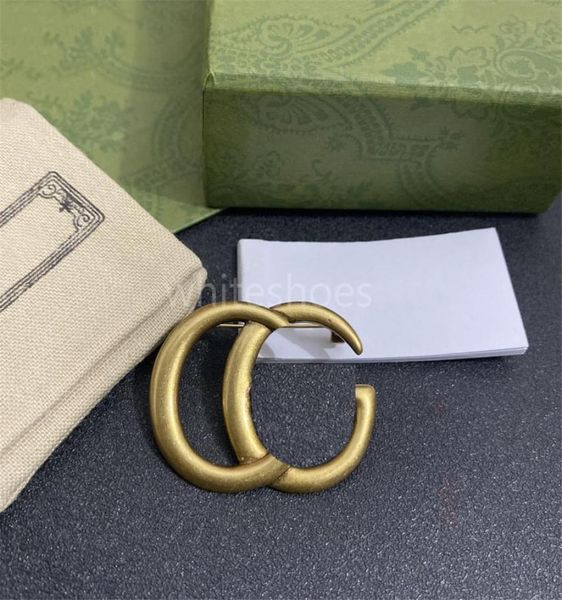 luxury designer gold brooch double letter suit pin women men dress pins vintage style party brooches2639554, Gray
luxury designer gold brooch double letter suit pin women men dress pins vintage style party brooches2639554, Gray