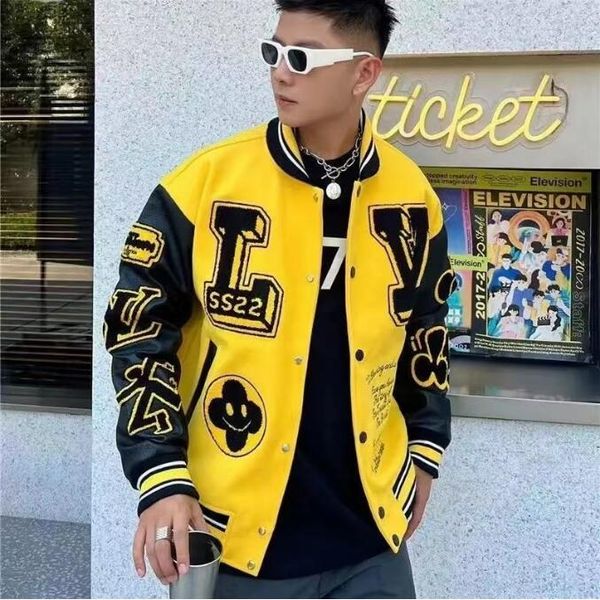 2023 mens designer cotton coat baseball jacket windbreaker windbreak varsity lightning letter stitching single breasted color block stand co, Black;brown
2023 mens designer cotton coat baseball jacket windbreaker windbreak varsity lightning letter stitching single breasted color block stand co, Black;brown