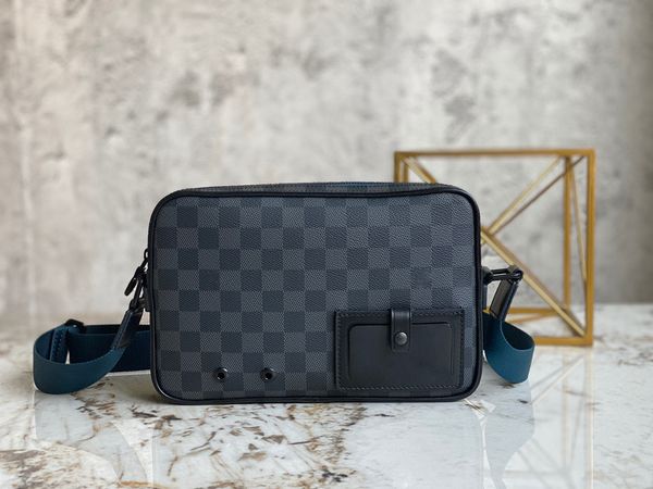 n40188 classic men's messenger bag high-end quality crossbody bag black bag shoulder bag chic outer bag and two inner bags make items c
n40188 classic men's messenger bag high-end quality crossbody bag black bag shoulder bag chic outer bag and two inner bags make items c