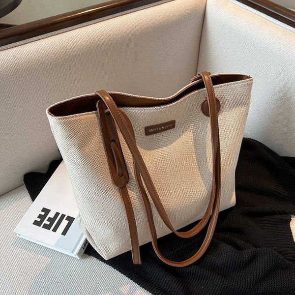 

french niche temperament tote bag women's new fashionable and popular large capacity vegetable basket bag atmospheric shoulder bag