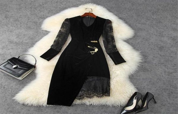 elegant lady vestidos 2021 fashion runway designers long sleeve lace patchwork party black velvet dress women autumn casual d3623289, Black;gray
elegant lady vestidos 2021 fashion runway designers long sleeve lace patchwork party black velvet dress women autumn casual d3623289, Black;gray