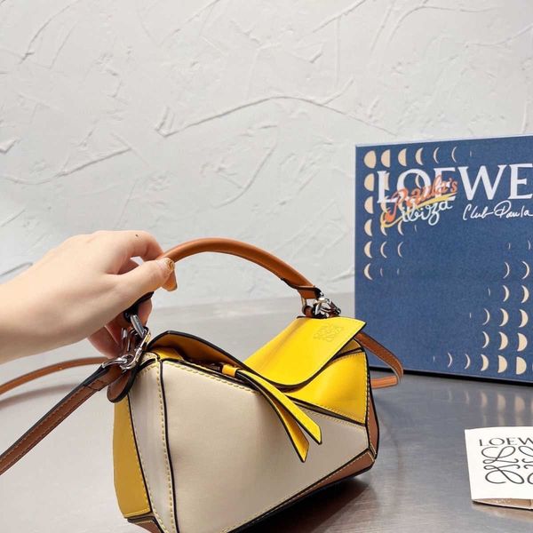 luxury designer loevve bag fashion tote shoulder canvas bags personalized large capacity diy network colored geometric womens purse
luxury designer loevve bag fashion tote shoulder canvas bags personalized large capacity diy network colored geometric womens purse