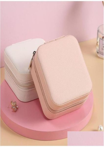jewelry boxes mini jewelry case portable travel jewellery box small storage organizer display boxes rings earrings necklaces gifts4638241, Black;white
jewelry boxes mini jewelry case portable travel jewellery box small storage organizer display boxes rings earrings necklaces gifts4638241, Black;white