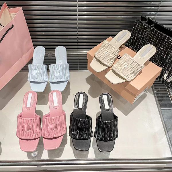 high heel sandal slippers leather indoor and outdoor beach shoes 2023 new fashion summer shoes lady casual kitten heel size 35-45 letter pri, Black
high heel sandal slippers leather indoor and outdoor beach shoes 2023 new fashion summer shoes lady casual kitten heel size 35-45 letter pri, Black