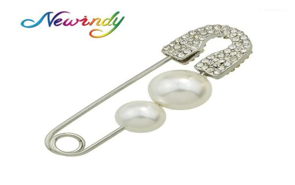 whole 1pcs statement earrings hiphop jewelry silver color with rhinestone and simulated pearl pin shape hoop earring for women5124164, Golden;silver
whole 1pcs statement earrings hiphop jewelry silver color with rhinestone and simulated pearl pin shape hoop earring for women5124164, Golden;silver