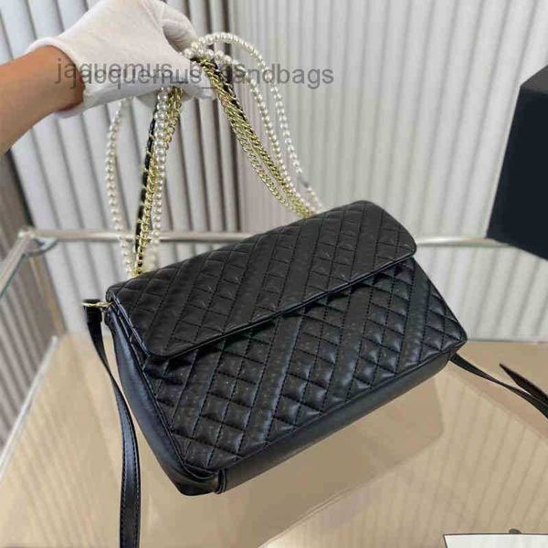 chaanel luxury shoulder bags women classic flap handbags women's pearl strap underarm bag leather designer chain handbags 220902
chaanel luxury shoulder bags women classic flap handbags women's pearl strap underarm bag leather designer chain handbags 220902