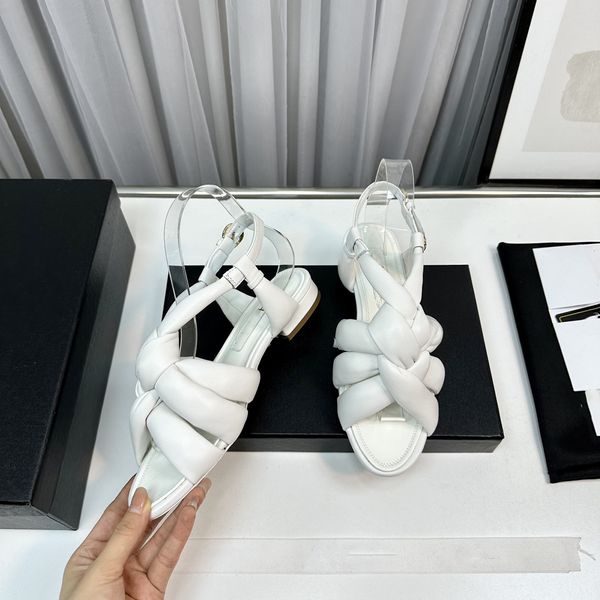 designer cc beach shoes outdoor sandals luxury slippers fashion slides women sandal gifts footwear black white j01
designer cc beach shoes outdoor sandals luxury slippers fashion slides women sandal gifts footwear black white j01