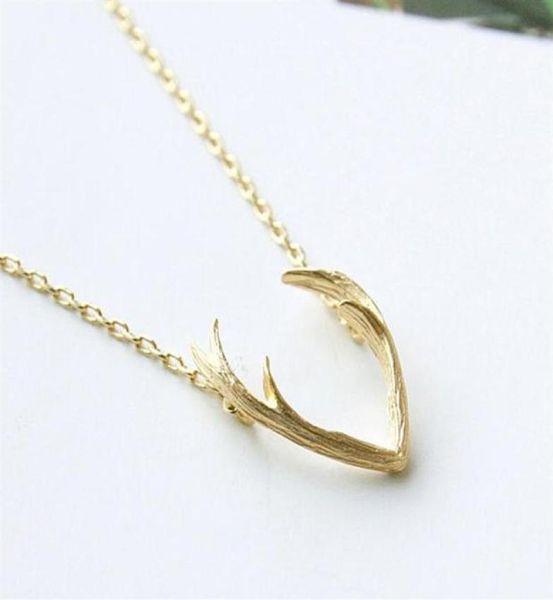 new fashion deer horn antler necklace jewelry elegant horn pendant necklace women simple chain pendants necklaces wedding christma5666142, Silver
new fashion deer horn antler necklace jewelry elegant horn pendant necklace women simple chain pendants necklaces wedding christma5666142, Silver