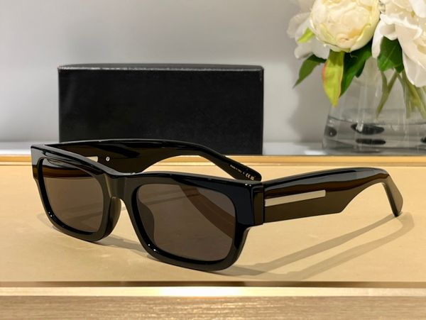 sunglasses for men and women summer 03s style anti-ultraviolet retro plate fashion glasses random box 03, White;black
sunglasses for men and women summer 03s style anti-ultraviolet retro plate fashion glasses random box 03, White;black