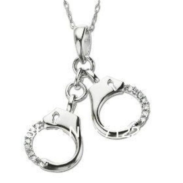 2013 fashion 10pcs a lot rhodium plated handcuff with crystal pendant necklaces jewelry8053027, Silver
2013 fashion 10pcs a lot rhodium plated handcuff with crystal pendant necklaces jewelry8053027, Silver