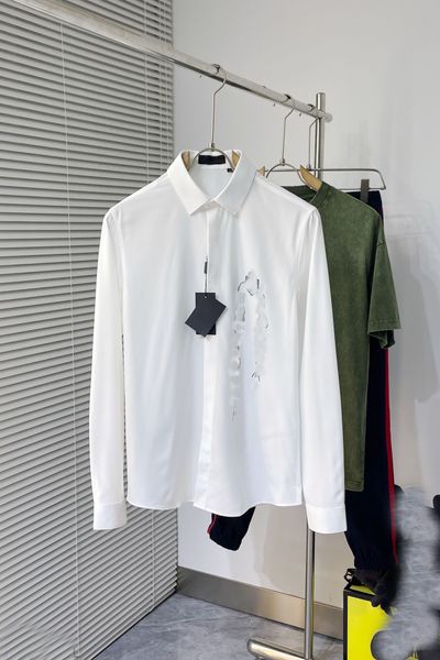 2023 luxury designer men's shirt fashion casual street p luxury shirt autumn summer slimming the most avant-garde european and american, White;black
2023 luxury designer men's shirt fashion casual street p luxury shirt autumn summer slimming the most avant-garde european and american, White;black