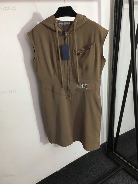 women designer clothing fashion hoodie lady dresses geometric shape iron plate decoration dress size s-l girl skirt july10, Black;gray
women designer clothing fashion hoodie lady dresses geometric shape iron plate decoration dress size s-l girl skirt july10, Black;gray
