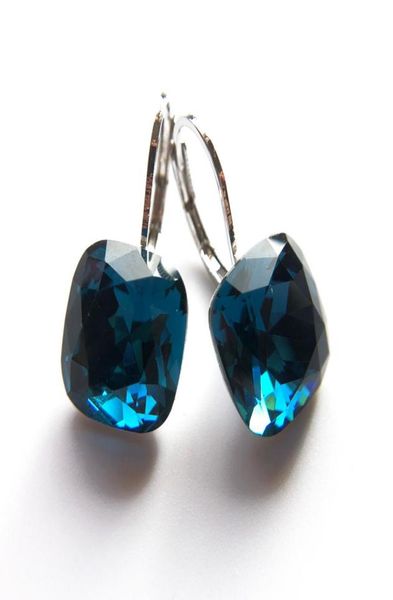 fashion square designers boucle d039oreille made with austria crystal for women stud earing fashion jewelry christmas2235017, Golden;silver
fashion square designers boucle d039oreille made with austria crystal for women stud earing fashion jewelry christmas2235017, Golden;silver
