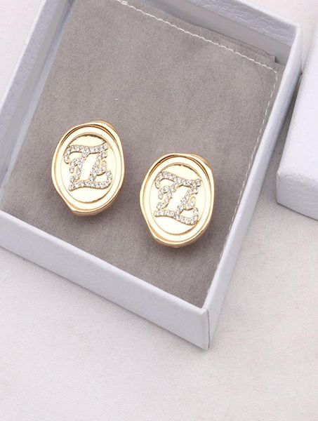simple 18k gold plated 925 silver luxury brand designers letters stud geometric famous women heart tassels crystal rhinestone pear5883421, Golden;silver
simple 18k gold plated 925 silver luxury brand designers letters stud geometric famous women heart tassels crystal rhinestone pear5883421, Golden;silver