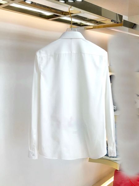 2023 mens casual shirt designer geometric plaid fashion long sleeve polo neck shirt single row button classic business cotton bur casual shi, White;black
2023 mens casual shirt designer geometric plaid fashion long sleeve polo neck shirt single row button classic business cotton bur casual shi, White;black