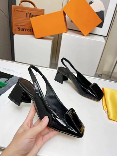 bottoms high heels luxurys 2023 red womens platform women designers peep-toes sandals pointed toe reds sole sneaker, Black
bottoms high heels luxurys 2023 red womens platform women designers peep-toes sandals pointed toe reds sole sneaker, Black
