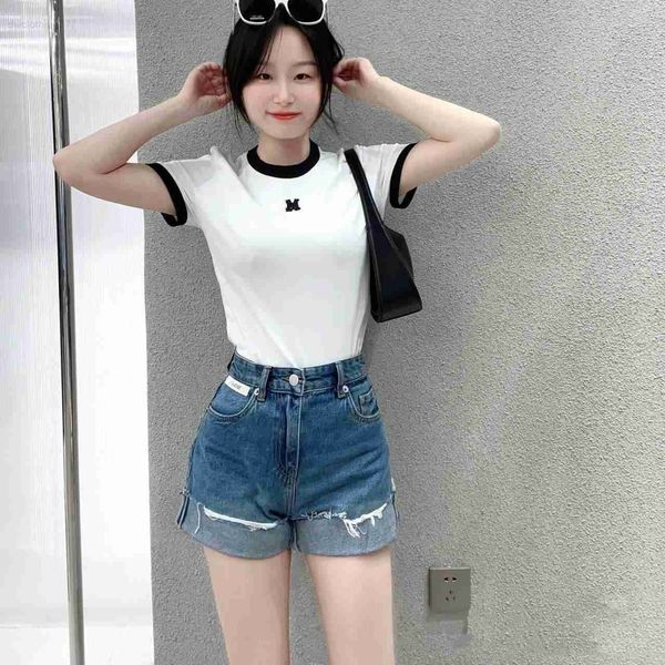 mo~2023 summer new round neck stereo seal letter embroidery contrast color edge all cotton short sleeve t-shirt female, White
mo~2023 summer new round neck stereo seal letter embroidery contrast color edge all cotton short sleeve t-shirt female, White