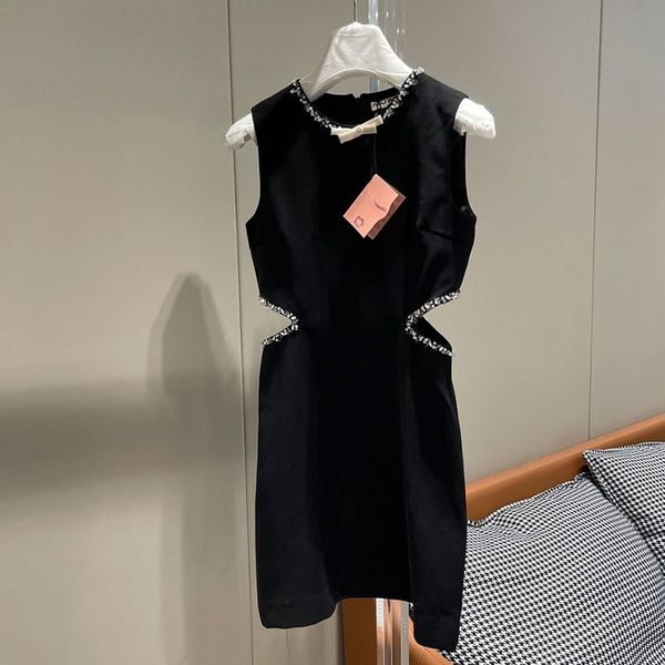 australian designer dress women designer clothing handmade studded diamond embellishment satin bow side waist hollowed out sleeveless vest s, Black;gray
australian designer dress women designer clothing handmade studded diamond embellishment satin bow side waist hollowed out sleeveless vest s, Black;gray