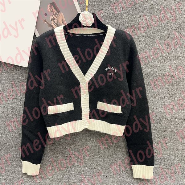 women warm sweater coat embroidery letter knitted cardigan short style women sweater cardigan, White;black
women warm sweater coat embroidery letter knitted cardigan short style women sweater cardigan, White;black