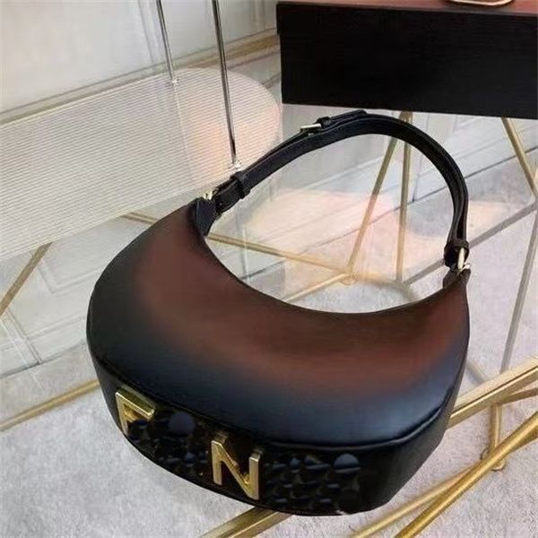 french stick underarm bag women's summer advanced texture niche ins white satchel crescent shoulder portable designer mini graphy handb
french stick underarm bag women's summer advanced texture niche ins white satchel crescent shoulder portable designer mini graphy handb