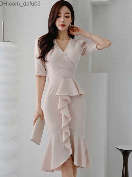 urban dresses elegant office women's dress 2022 summer v-neck half sleeve solid high waist line pleated fish tail hem temperature party, White;black
urban dresses elegant office women's dress 2022 summer v-neck half sleeve solid high waist line pleated fish tail hem temperature party, White;black