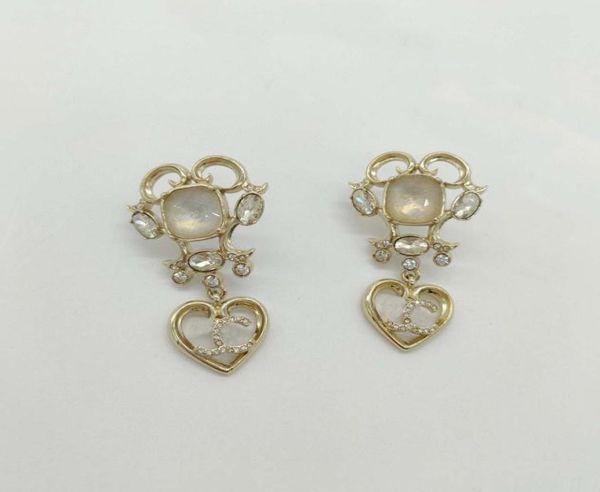2023 luxury quality charm drop earring with diamond and flower shape heart design in 18k gold plated have box stamp ps7488a7107037, Golden
2023 luxury quality charm drop earring with diamond and flower shape heart design in 18k gold plated have box stamp ps7488a7107037, Golden