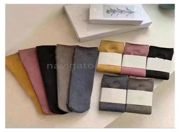 u brand girls winter cashmere snow socks thick middle socks women warm sport long sock4079706, Black
u brand girls winter cashmere snow socks thick middle socks women warm sport long sock4079706, Black