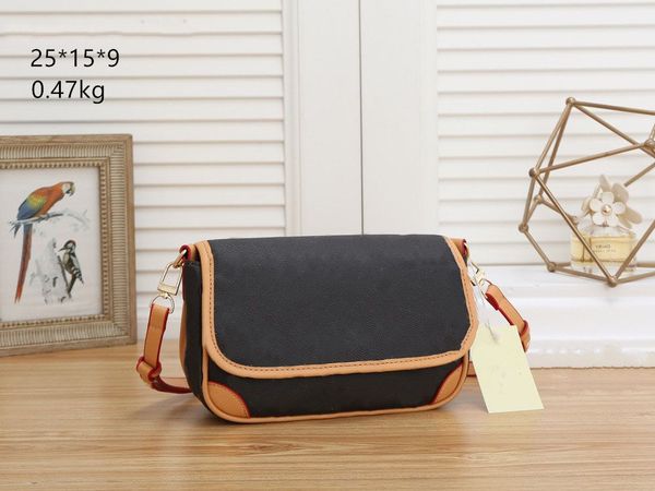 designer m59459 crossbody shoulder bag handbag tote women leather printing splices metal button luxury cross body bags
designer m59459 crossbody shoulder bag handbag tote women leather printing splices metal button luxury cross body bags