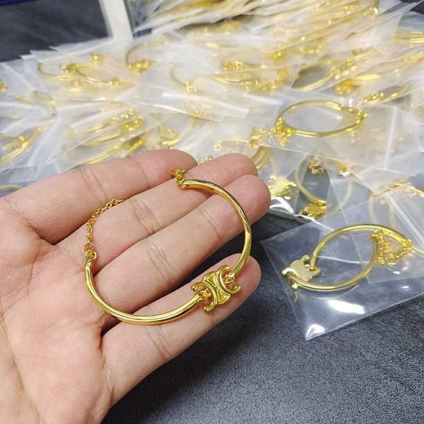 celi's new gold triumphal arch girls' ins niche design high-level luxury exquisite bracelet, Golden;silver
celi's new gold triumphal arch girls' ins niche design high-level luxury exquisite bracelet, Golden;silver