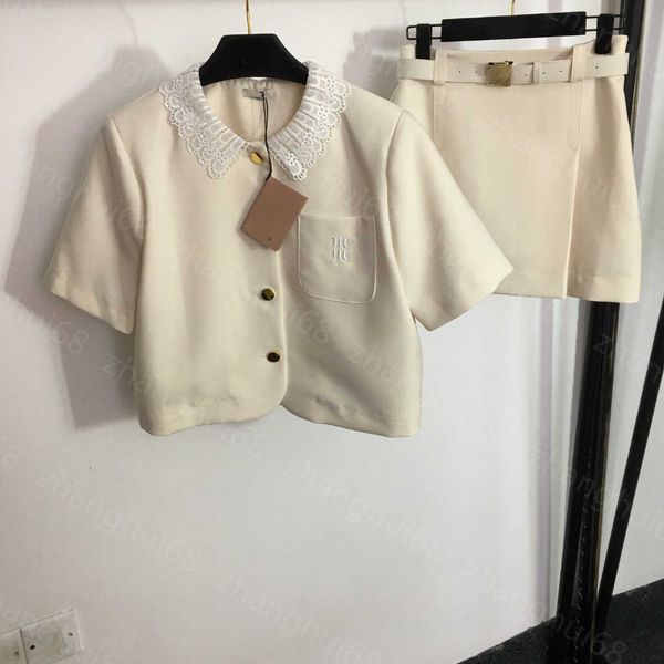 23ss womens designer clothing skirt set embroidered letter pocket lace doll collar short sleeve jacket belt waist short skirt sets womens cl, White
23ss womens designer clothing skirt set embroidered letter pocket lace doll collar short sleeve jacket belt waist short skirt sets womens cl, White