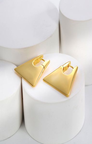 european and american jewelry luxury fashion exaggerated ear button vintage earrings hong kong style retro personality6656204, Golden;silver
european and american jewelry luxury fashion exaggerated ear button vintage earrings hong kong style retro personality6656204, Golden;silver