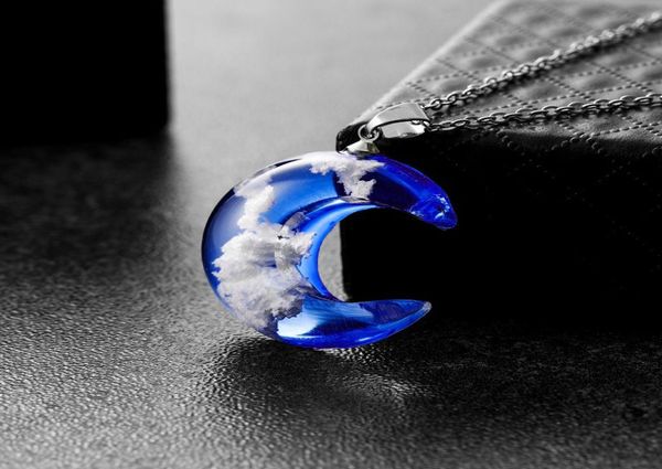 crystal glass necklace moon pendant blue sky white cloud transparent resin moon pendants necklaces women fashion jewelry gift1396838, Silver
crystal glass necklace moon pendant blue sky white cloud transparent resin moon pendants necklaces women fashion jewelry gift1396838, Silver