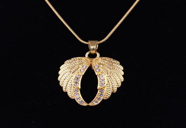 gold/silver plated archangel wings religious amulet with crystals chain women men necklace4143934
gold/silver plated archangel wings religious amulet with crystals chain women men necklace4143934