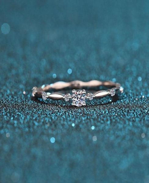 925 silver diamond test passed 01 carat 3mm e color moissanite ring perfect cut sparkling mini lab grown diamond rings for girl c48173269, Slivery;golden
925 silver diamond test passed 01 carat 3mm e color moissanite ring perfect cut sparkling mini lab grown diamond rings for girl c48173269, Slivery;golden
