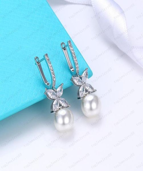 ushaped stud 18k goldplated luxury brand designer letter heart earrings women simple pearl earrings wedding jewelry1617968, Golden;silver
ushaped stud 18k goldplated luxury brand designer letter heart earrings women simple pearl earrings wedding jewelry1617968, Golden;silver