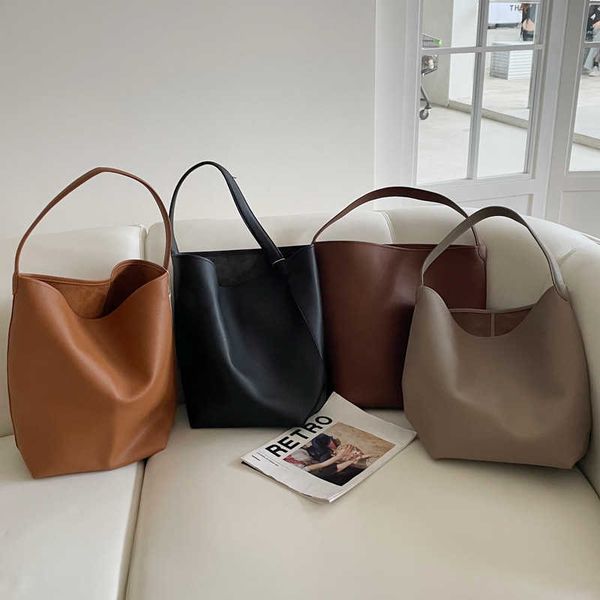 minority litchi single shoulder bucket bag women's bag new simple large capacity handbag tote bag
minority litchi single shoulder bucket bag women's bag new simple large capacity handbag tote bag