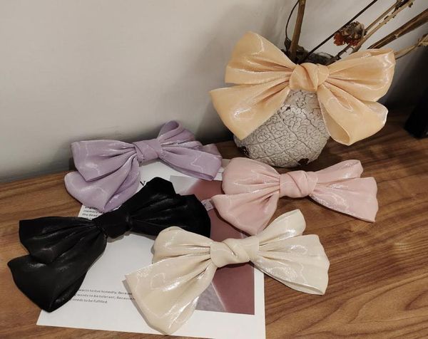 new silk big bow bright silk hairpin in 2021 korean bangs mother039s pearl hairpin whole of japanese spring hair accessorie6842922, Golden;silver
new silk big bow bright silk hairpin in 2021 korean bangs mother039s pearl hairpin whole of japanese spring hair accessorie6842922, Golden;silver