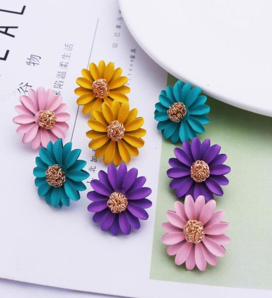 korean style cute metal flower stud earrings for women girl fashion big sweet earring femme brinco summer jewelry gifts9555972, Golden;silver
korean style cute metal flower stud earrings for women girl fashion big sweet earring femme brinco summer jewelry gifts9555972, Golden;silver