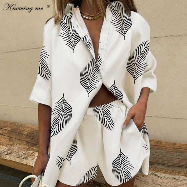women's blouses shirts summer bearch suit women leaf printed two piece set elegant casual lapel single breasted shirt loose pants short, White
women's blouses shirts summer bearch suit women leaf printed two piece set elegant casual lapel single breasted shirt loose pants short, White