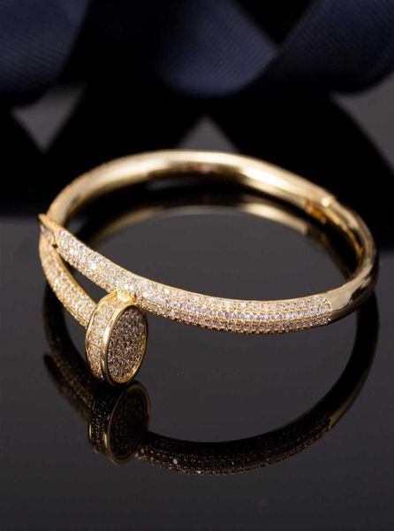 cuff 2022 brand classic full diamond nail cuff bracelet fashion couple love bracelet designer premium 316l titanium steel wedding 1013793, White
cuff 2022 brand classic full diamond nail cuff bracelet fashion couple love bracelet designer premium 316l titanium steel wedding 1013793, White