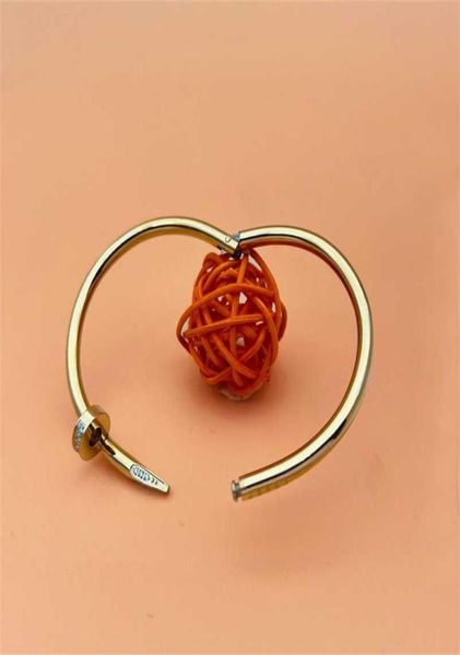 fashion braided genuine leather nail bracelet for men women simple leisure jewelry stainless steel buckle hand bangles gift 2112169631124, Black
fashion braided genuine leather nail bracelet for men women simple leisure jewelry stainless steel buckle hand bangles gift 2112169631124, Black